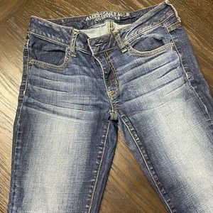 American Eagle Jeans size 6.